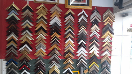 Photo frame shop - Muscat -