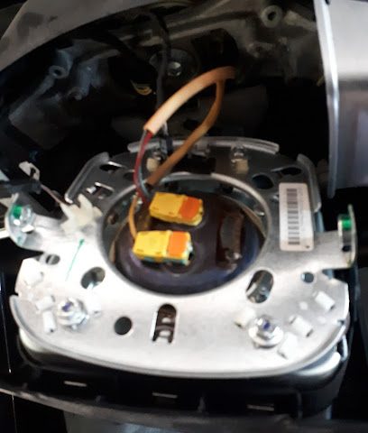 auto elicktric & computer chek - Al Khaburah - +968 9312 0284