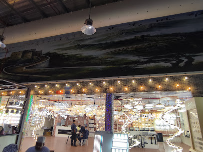 China market Lighting shop C21 - Sohar -