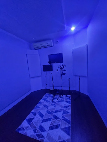 Melody media om studio - Oman|Al Amarat|FFXM+JCQ