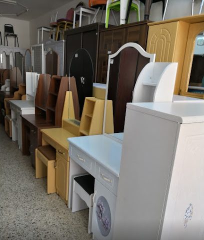 Wonderland Furnitures & Carpets - Muscat -