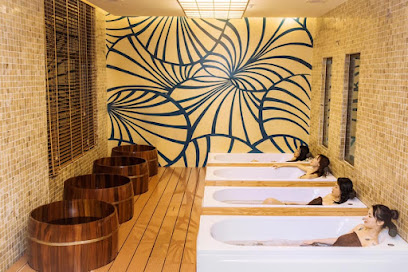 massage lotus nana - Seeb -