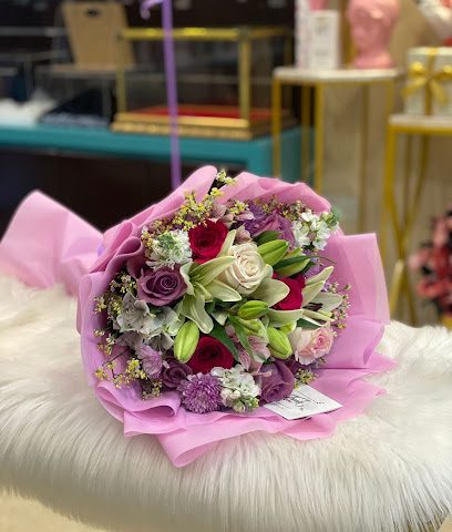House Of Petals - Al Amarat - +968 9112 8001