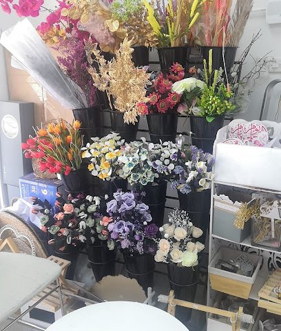 Clusters Flowers Gift Shop - Muscat - +968 9435 6144