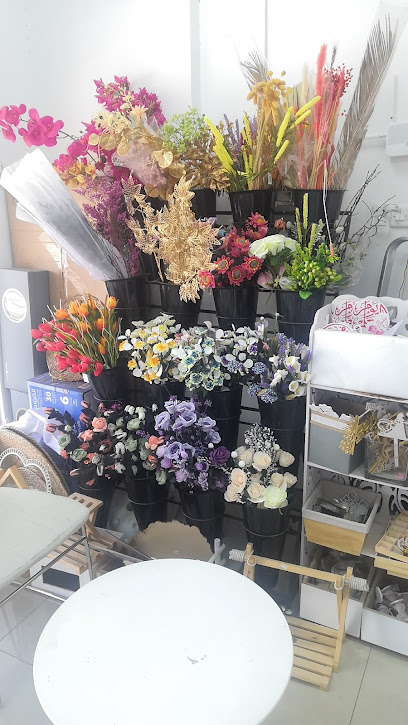 Clusters Flowers Gift Shop - Oman|Muscat 112|JG2R+QQQ