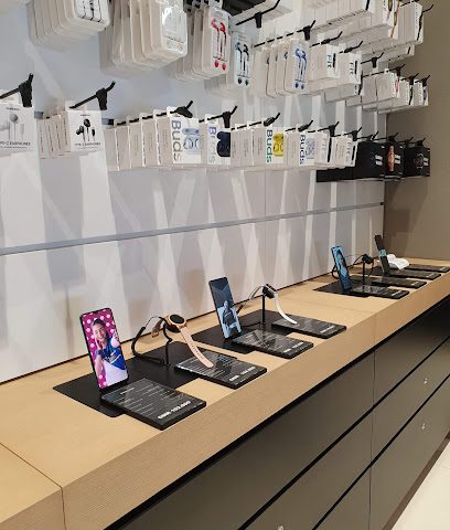 Samsung Store - Muscat - +968 24 470643