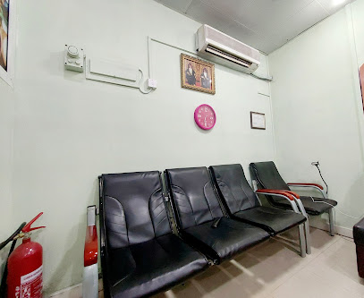 Gents Hair Saloon - Muscat -