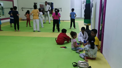 Hammer Gym Al Amerat - Al Amarat - +968 9496 4427