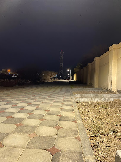 Hai alaqabah walking area - Oman|Ibri|6GJF+FJP مدرسة عبري الخاصة