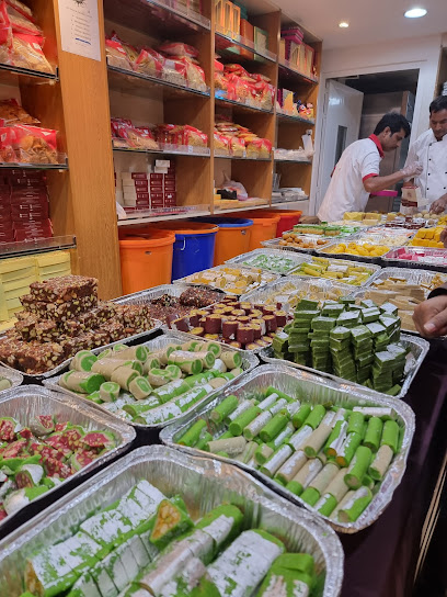 Naranji Mahraj Shop نارنجي مهراج لبيع منتجات المخابز و الادوات السكرية - Oman|Muscat|HGQX+H6F