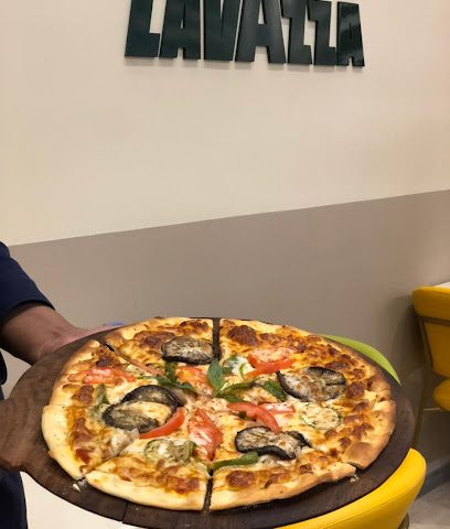 Il Cafe De Roma - Muscat مقهى كافيه دي روما - مسقط - +968 24 000402