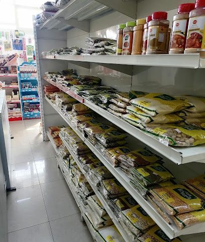 MUSCUT CAVE GROCERY كهف مسقط للبقالة - Seeb -