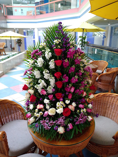 Flower Shop milano rose oasis mall - Oman|Muscat 114|Madinat As Sultan Qaboos St