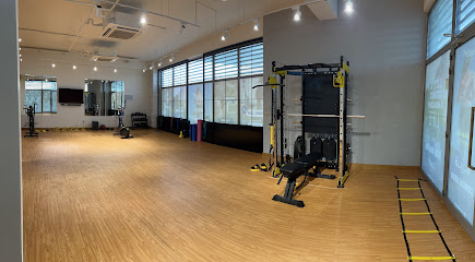Azer Wellness Center مركز آزر للياقة - Seeb -