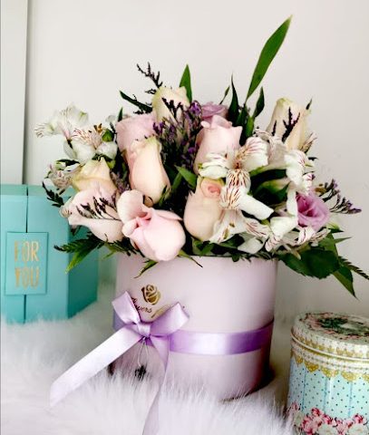 Diwan Flowers - Muscat -
