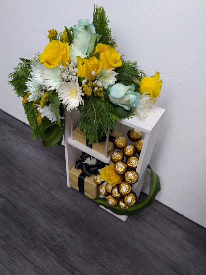 Roses and gifts corners - Oman|Seeb|M4CR+X6P