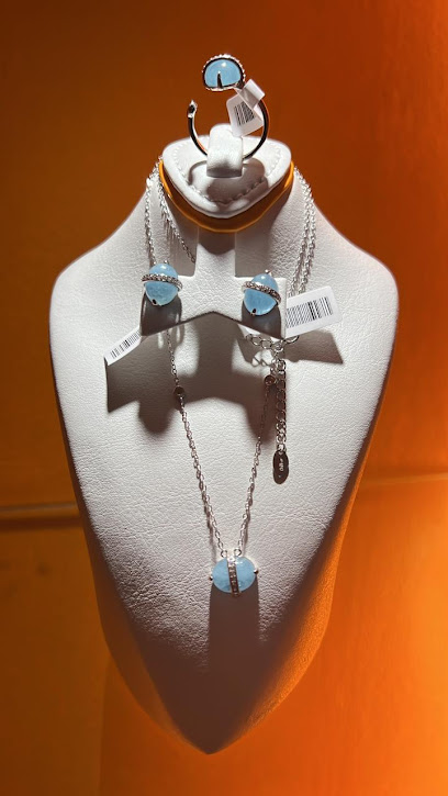 Choker jewelry and rose شوكر للمجوهرات والورد - Oman|Al Buraimi 512|دوار الشريعة