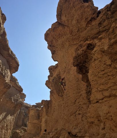 Wadi Donc climbing crag - Ajran -