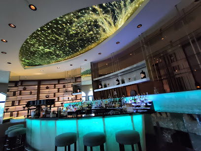 Piano Lounge at Shangri-La's Barr Al Jissah Resort & Spa - Muscat - +968 24 776565