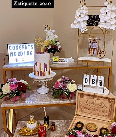 الاتكيت زهور وهدايا وشوكلاته وتنظيم حفلات - Sohar - +968 7247 0005