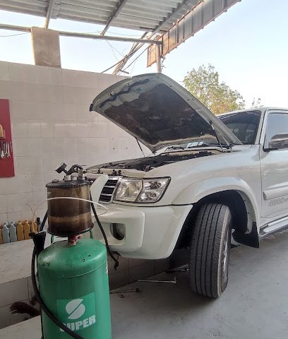 مغسلة كواسر صحار لغسيل وتشحيم المركبات - Sohar -