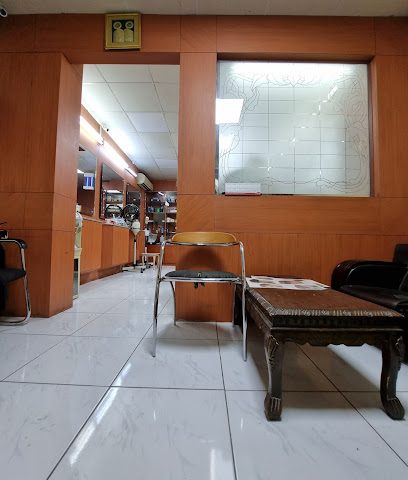 Gents Saloon - Muscat -