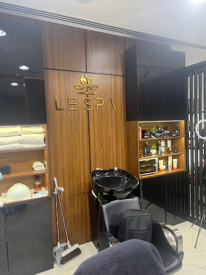 صالون لي سبا للرجال راديسون بلو Le spa for men - Oman|Sohar|Beach front of Al-Zafaran Falaj al Qabail