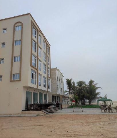 بناية شاطئ الدهاريز - Salalah - +968 9195 4528