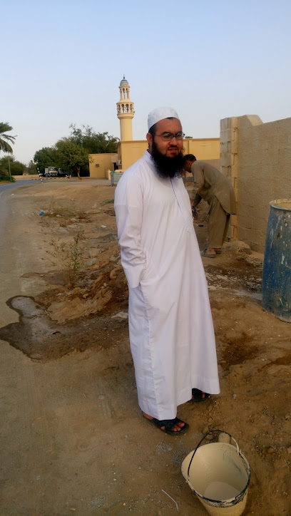 Omar ibn Al-Khatab Mosque - Oman|Saham|5V39+MXC