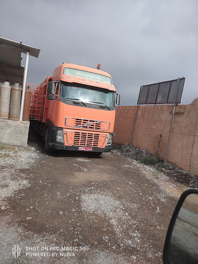 Selling gas cylinders station - Oman|Nizwa|Unnamed Road