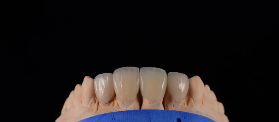 VENEERS DENATL LAB - Muscat - +968 9409 1449