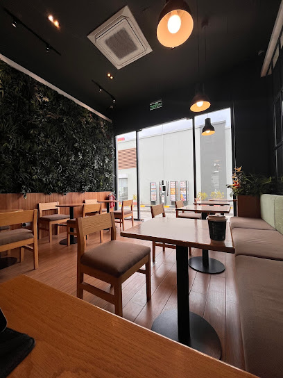 Cafe Amazon Ghala - Oman|شارع غلا ١، مسقط،