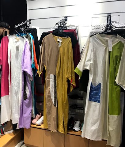 Lebsati Dress shop - Sur -