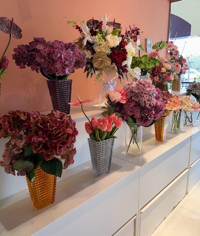 Mijnaz - Muscat - +968 9840 9026