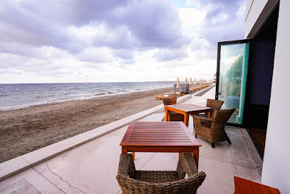 PURO - Members Only Cigar Lounge - Muscat - +968 9627 9627