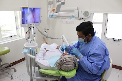 Royal care dental clinic. . عيادة رويال كير لطب الأسنان - Al Buraimi - +968 9392 6999