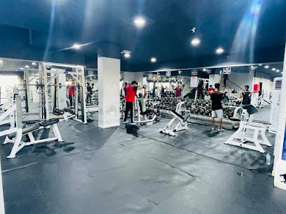 Arnold Gym - Unnamed Road, الملدة،، المصنعة OM - +968 9904 5872