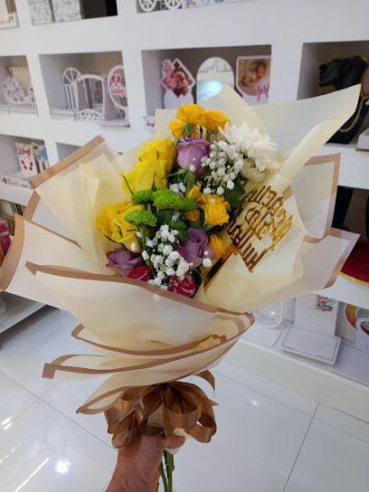 Golden Flower Basket (Flowershop) - Oman|311|Sohar Street (Service Road Sohar