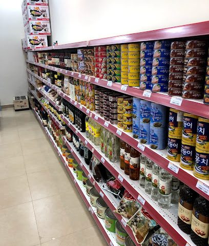 Korea Market - Muscat -