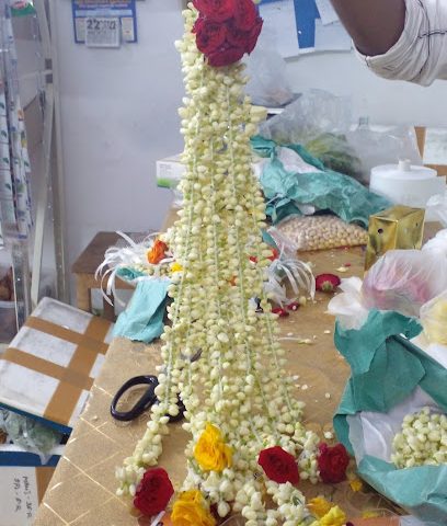 Sri Meenakshi Fresh Flowers Shop in Sohar - Sohar - +968 9944 5137 ext. 72100145