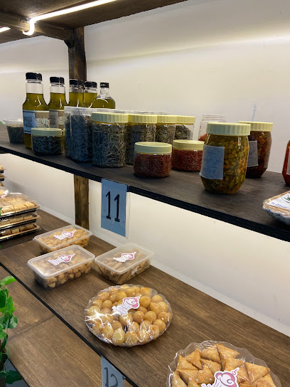 Foodcom - Oman|Muscat|Plaza Tower،