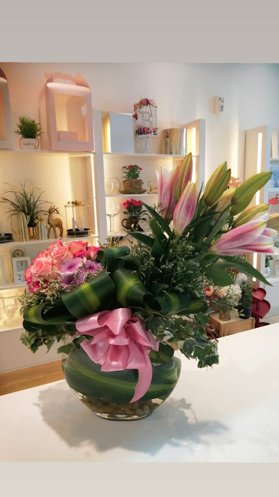 Box of Flowers Oman - Oman|Muscat|23rd July St