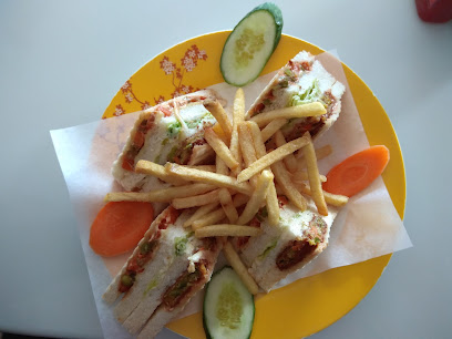 Ice Palace Fast Food مقهى قصر الثلج - Muscat - +968 9404 6214